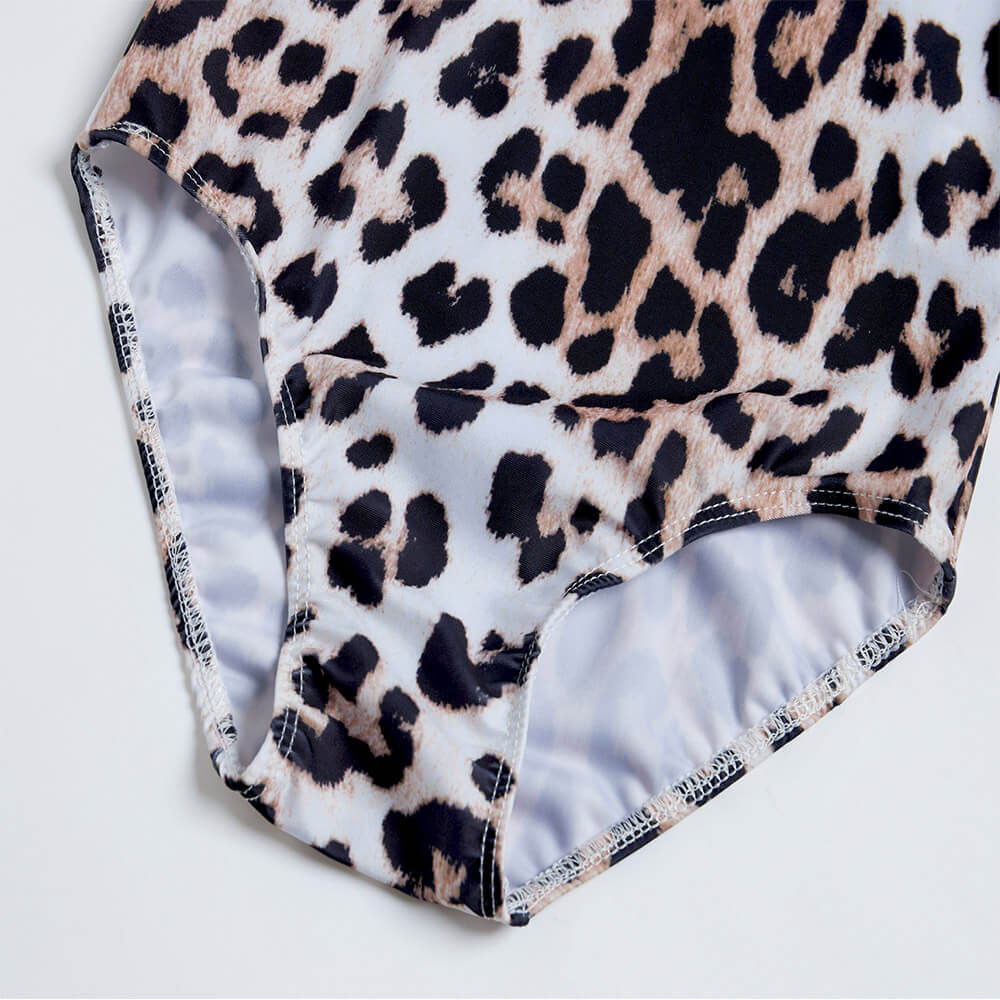 girls swimsuit